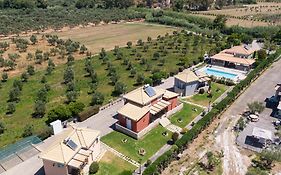 Spedion Villa - Near To Sea Villas With Heated Swimming Pool